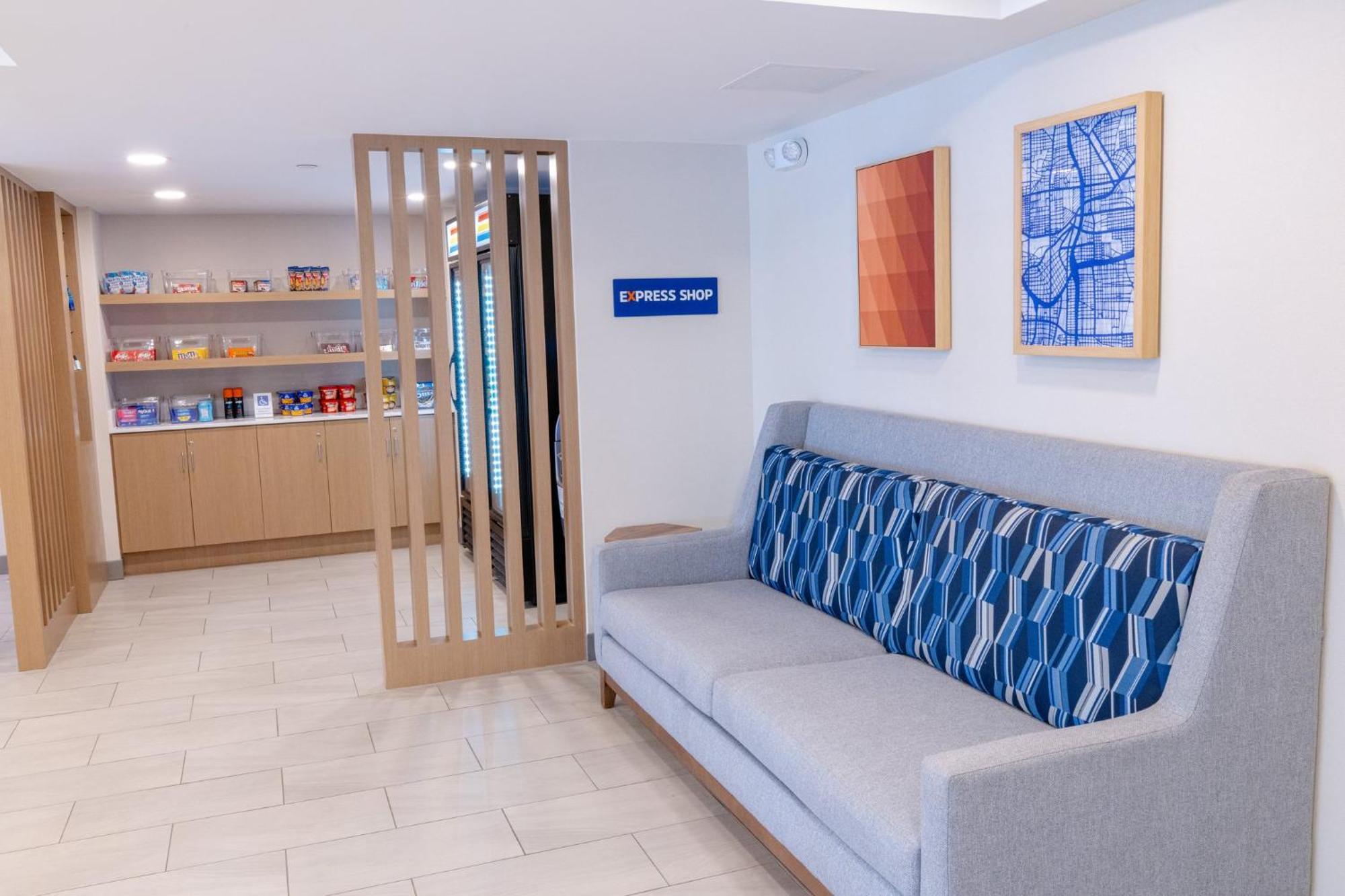 Holiday Inn Express - Neptune By Ihg מראה חיצוני תמונה