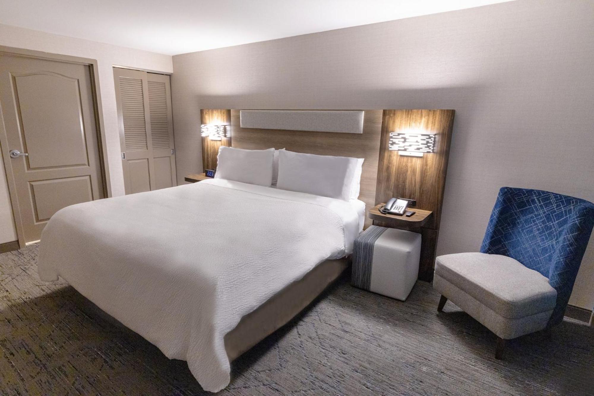 Holiday Inn Express - Neptune By Ihg מראה חיצוני תמונה